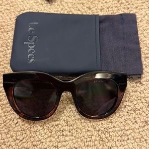 Le Specs Air Heart Sunglasses in Tort